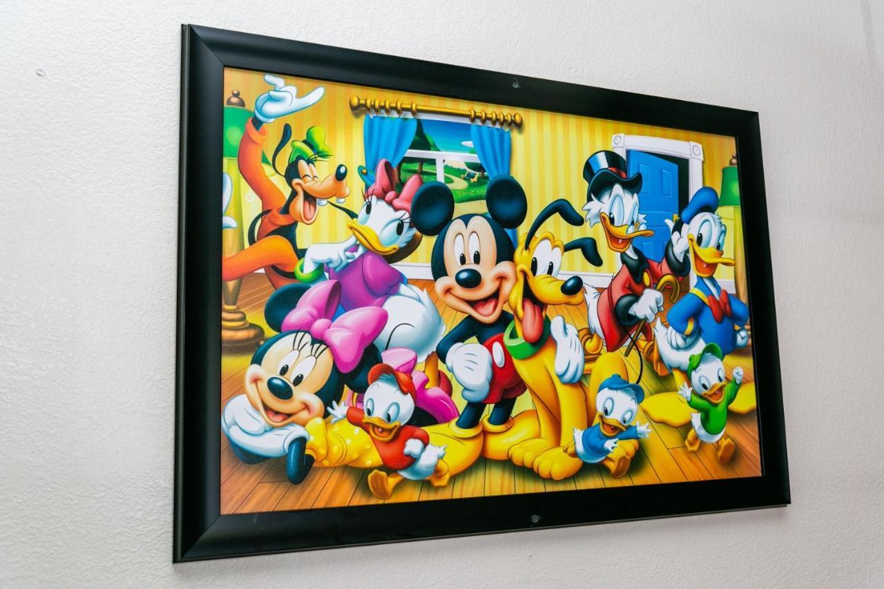 Anaheim Discovery Inn And Suites Bagian luar foto